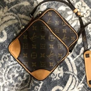 RARE Louis Vuitton Amazone Crossbody Bag